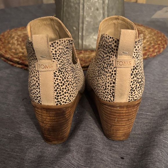 Toms Spotted Ankle Booties in Black and Tan - Picture 4 of 4